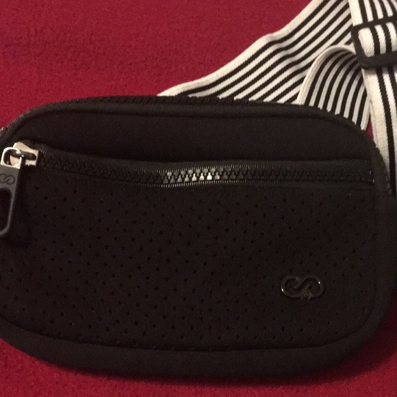 Calia Women’s Golf Waist Pack - Picture 2 of 7